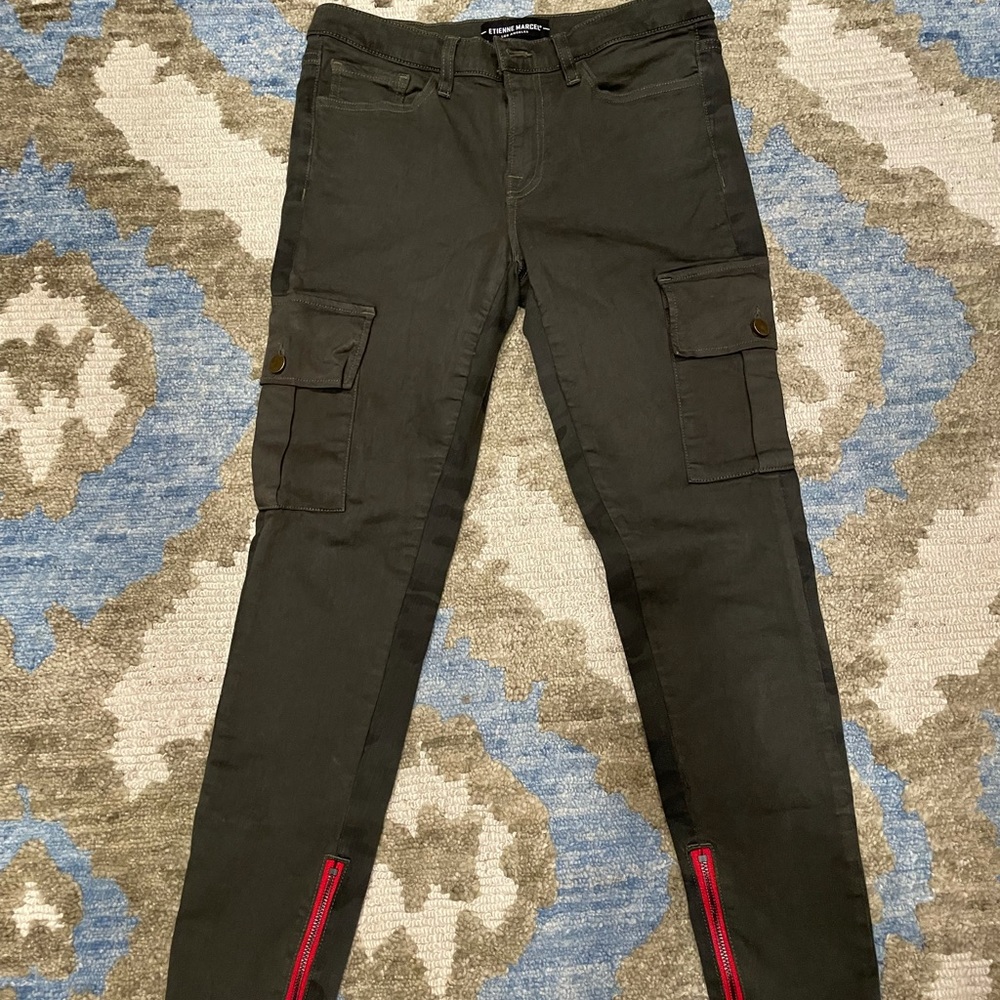 Etienne Marcel camo jeans